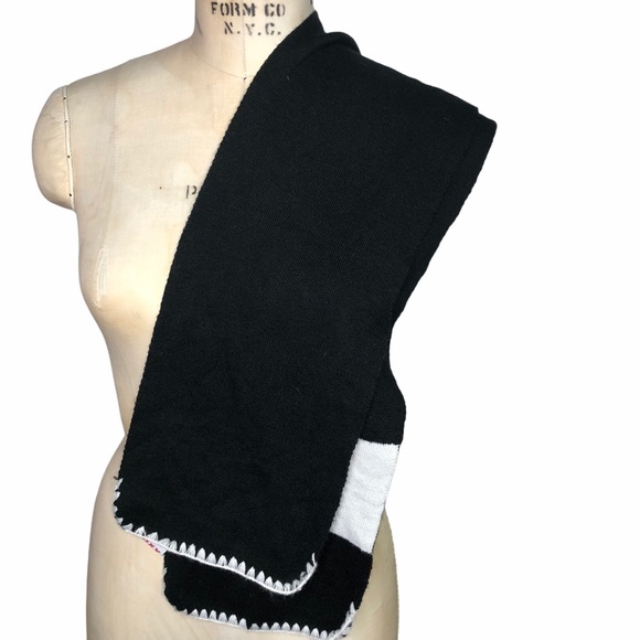 Roxy black and white scarf - Picture 2 of 4